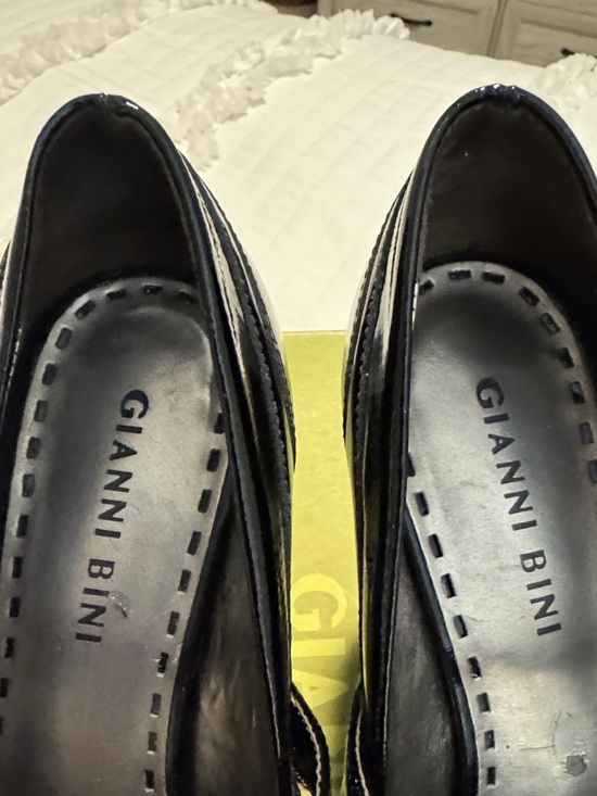 Gianni Bini Black Patent Mary Jane Heels - Women’s 6 - Picture 8 of 14